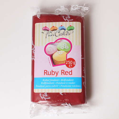 Fondant Ruby red - bordový 250 g