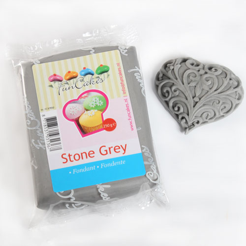 Fondant Stone Grey -  šedý  250g.